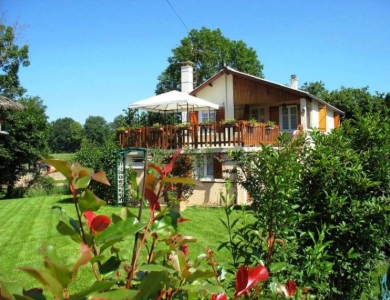 Location saisonniere de vacances maison Montigny-sur Arman�on