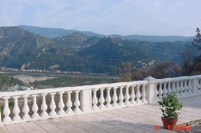 Location saisonniere de vacances maison le broc
