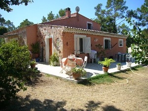 Location saisonniere de vacances maison LORGUES